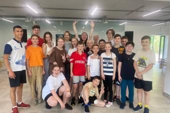  Преподаватели ЕГТИ провели занятия в образовательном центре «Таватуй»